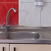 سینک ظرفشویی به همراه شیر اهرمی