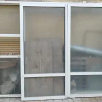 در آلمینیومی کشویی