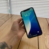 آیفون XR