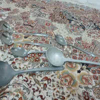 تعدادی ظرف