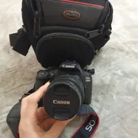 دوربین canon مدل 13۰۰ D
