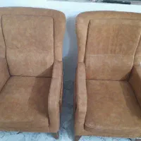 دوعدد مبل تک نفره فروشی