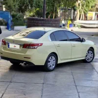 رنو سفران تاکسی فرودگاه امام