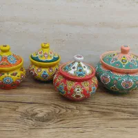 قندان میناکاری