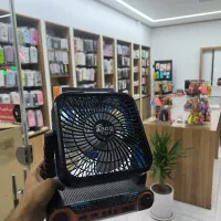 چراغ اضطراری چراغ قوه رادیو چراغ شارژی