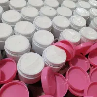 کرم عمانی روشن کننده