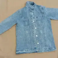 لباس پسرانه شلوار لی پسرانه.