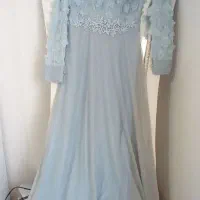 دو دس لباس مجلسی نو رنگ آبی و قرمز مایل ب جیگری
