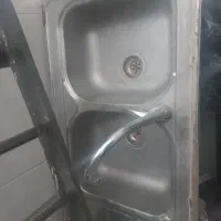 سینک و شیر