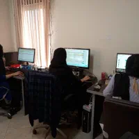 استخدام همکار خانم