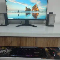 سیستم کامل گیمینگ معاوضه با آیفون دارم