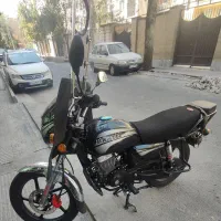 موتور سیکلت همتاز200