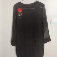 تعدادی لباس  ومانتو وشلوارک  ودامن    نو  ودرحد نو