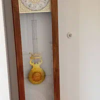 ساعت ایستادا چوبی