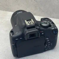 دوربین کنون