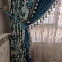 پرده مخمل و گلدار