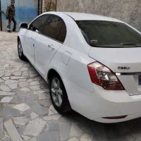جیلی امگرند بدون رنگ