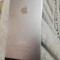 اپل iPhone 5c با حافظهٔ ۱۶ گیگابایت