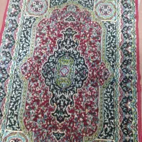 فرش کوچک سالم