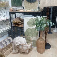 دنیای مینیمال لوستر ساعت آباژور