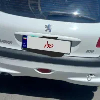 پژو 206