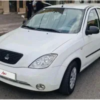 تیبا صندوقدار سفید