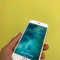 تعدادی گوشی ایفون