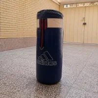 کیسه بوکس کاملاً سالم