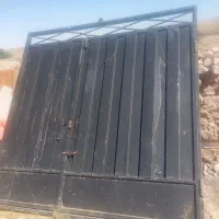 درب حیاط ....
