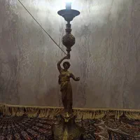 چراغ خواب سلطنتی