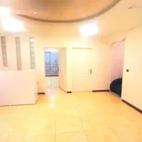 ۶۲ م شیک / رو به خیابان/ تابلو خور / راسته نیکامال