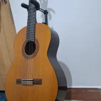گیتار یاماها C40