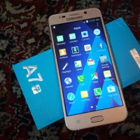 Samsung   A7