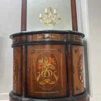 اینه و کنسول