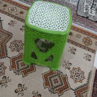چهارپایه پلاستیکی کاملا نو