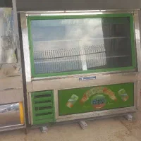 فروش یک عدد یخچال ویترینی وفرساندویچ