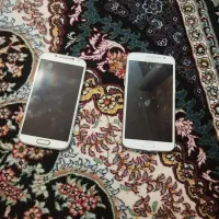 تعدادی گوشی