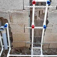 لوله کشی ساختمان . خرده کاری . نصب رادیاتور شوفاژ