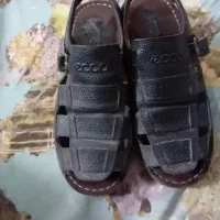 کفش های سالم بدون پارکی وخرابی