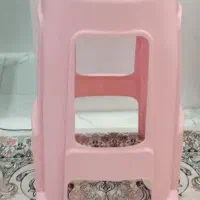 فروش فوری چهارپایه پلاستیکی محکم