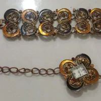 ساعت مچی و دستبند زنانه