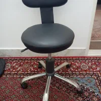 صندلی کاملا سالم