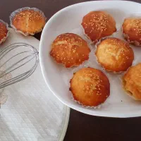 کیک یزدی  و مینی کیک و کلوچه مغز کرم شکلاتی