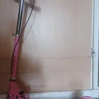 اسکوتر صورتی