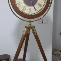 ساعت سه پایه آیتین (آرتمیس)