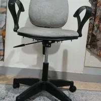 صندلی چرخی