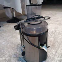 آبمیوه گیرنو
