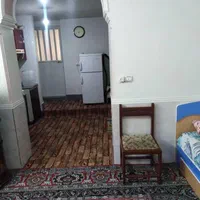 سوییت مبله ویلایی تمیز با پارکینگ سرپوشیده مجزا