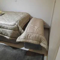 رو تختی و کوسن