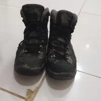 کفش کوهنوردی  ۴۰و۴۱